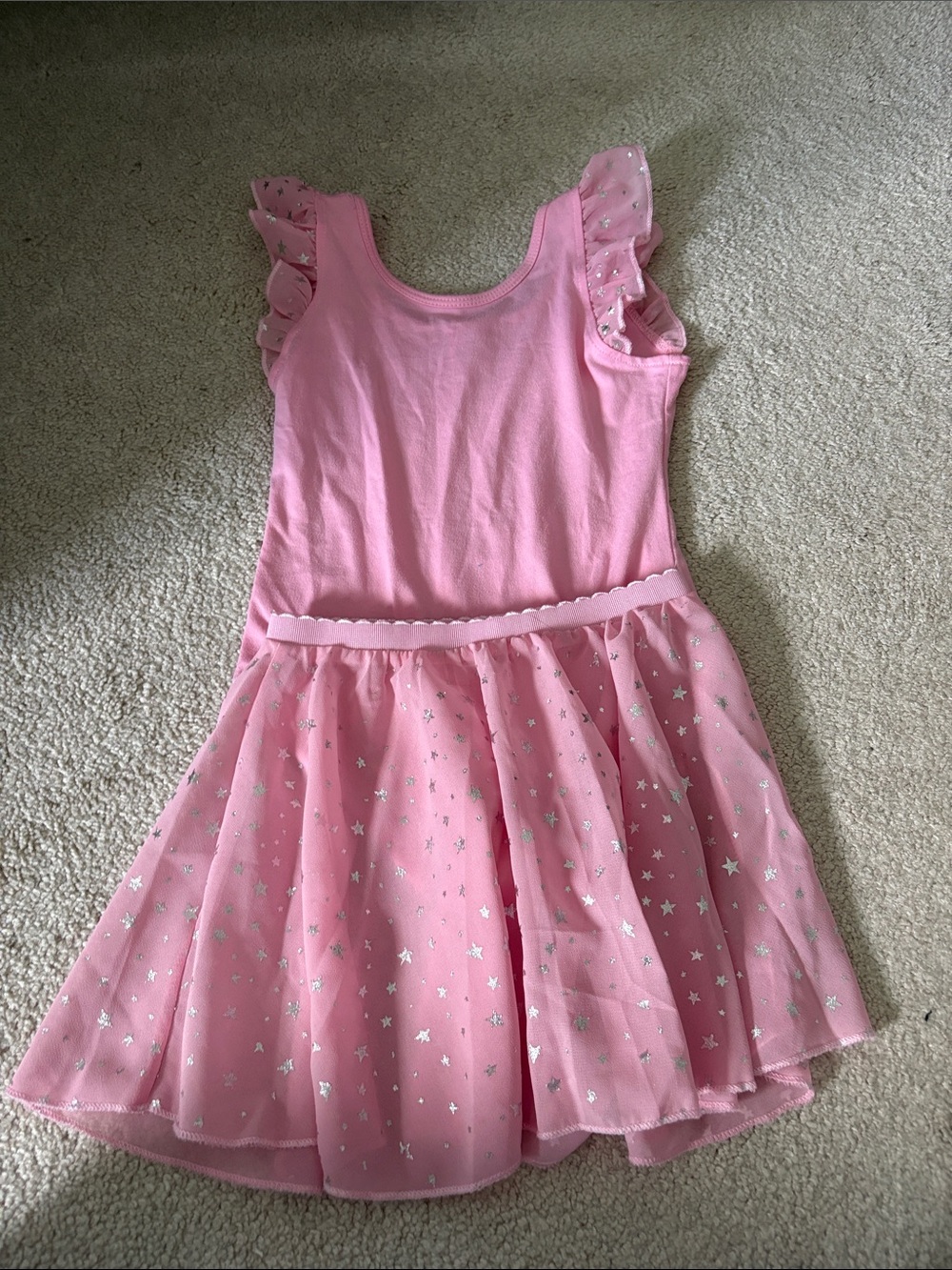 Girls size 6 leotard and skirt